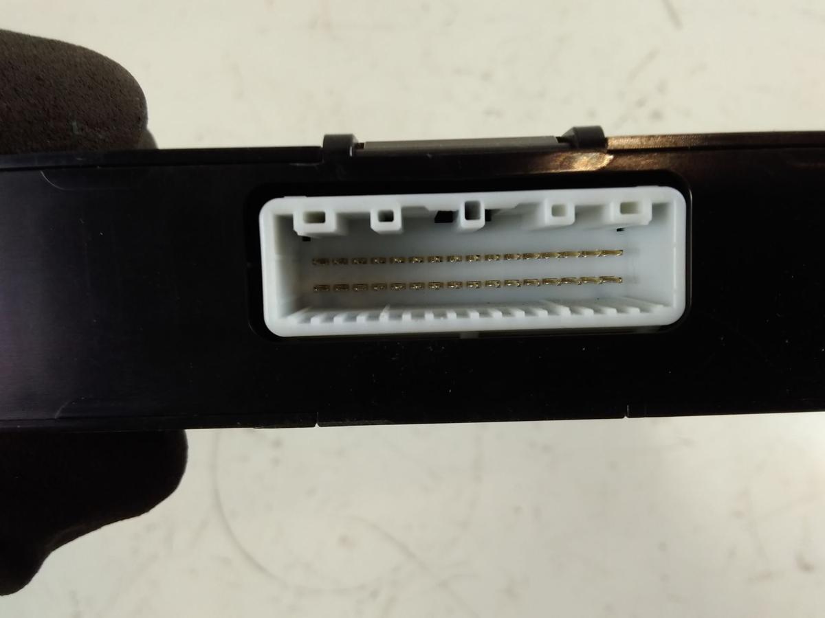 Mitsubishi Eclipse Cross original Steuerger&auml;t R&uuml;ckfahrwarner 8638A402