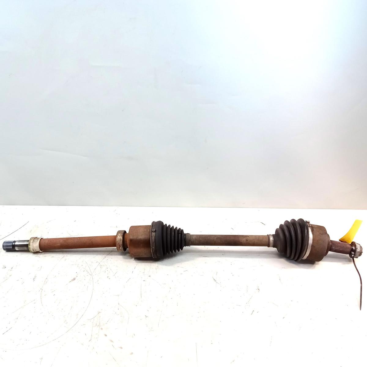 Mercedes Vito 111CDI 447 Antriebswelle Gelenkwelle vorn rechts 1.6TD 84kw Bj2014