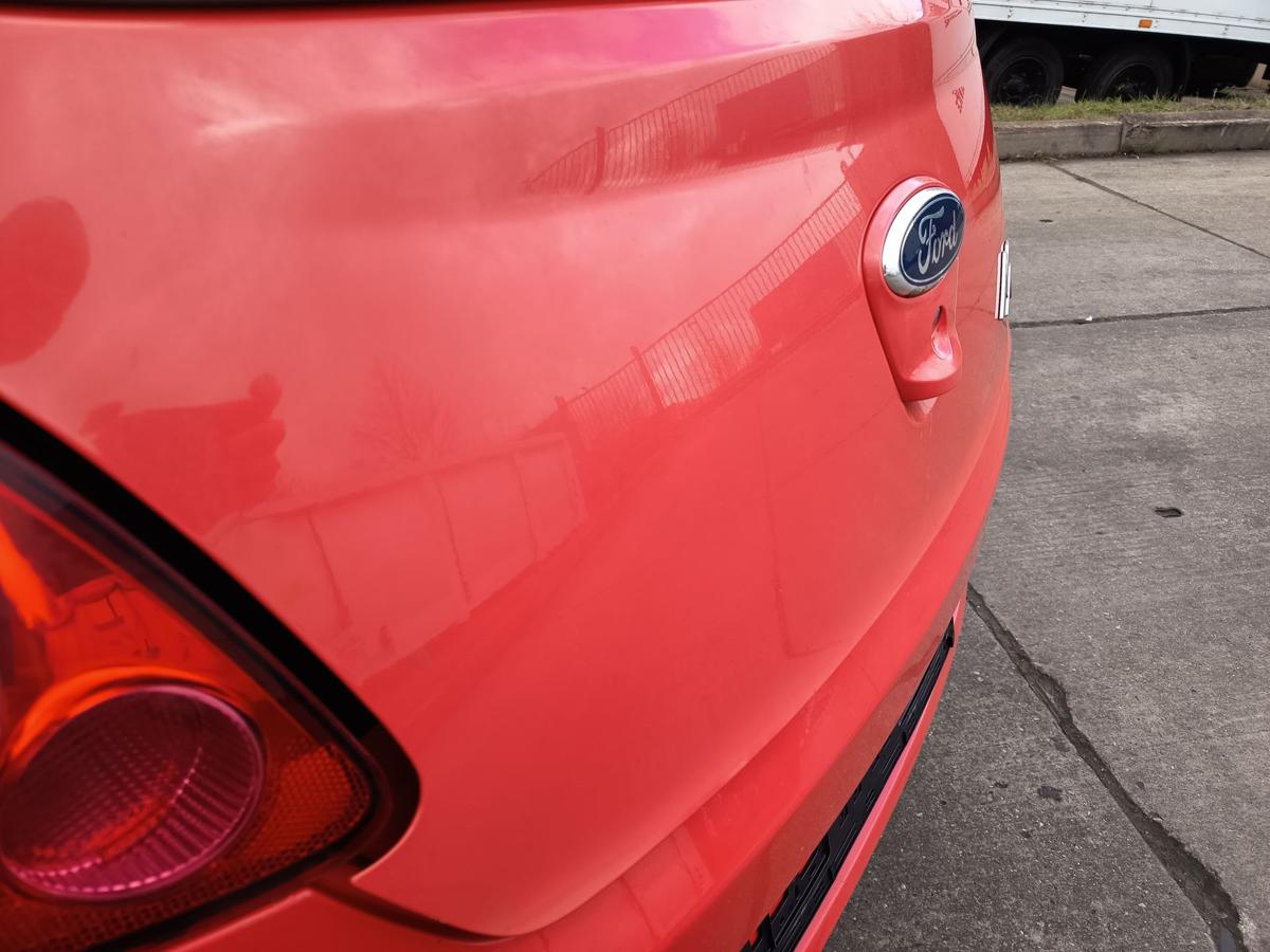 Ford KA RU8 original Heckklappe mit Scheibe Rost Sunriserot Bj 2010
