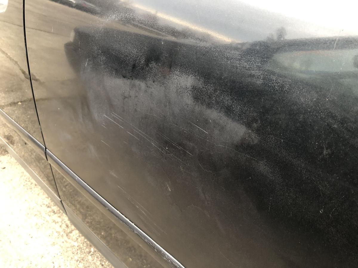 Audi A4 8E B6 Avant T&uuml;r hinten links Fondt&uuml;r Scheibenrahmen LZ9W Ebonyschwarz