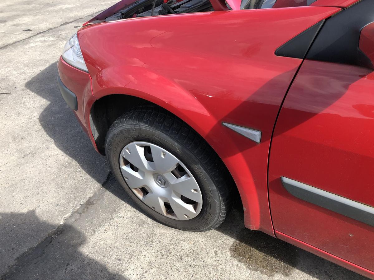 Renault Megane 2 II Grandtour Kotfl&uuml;gel vorn links Fahrerseite OV727 Spanischrot