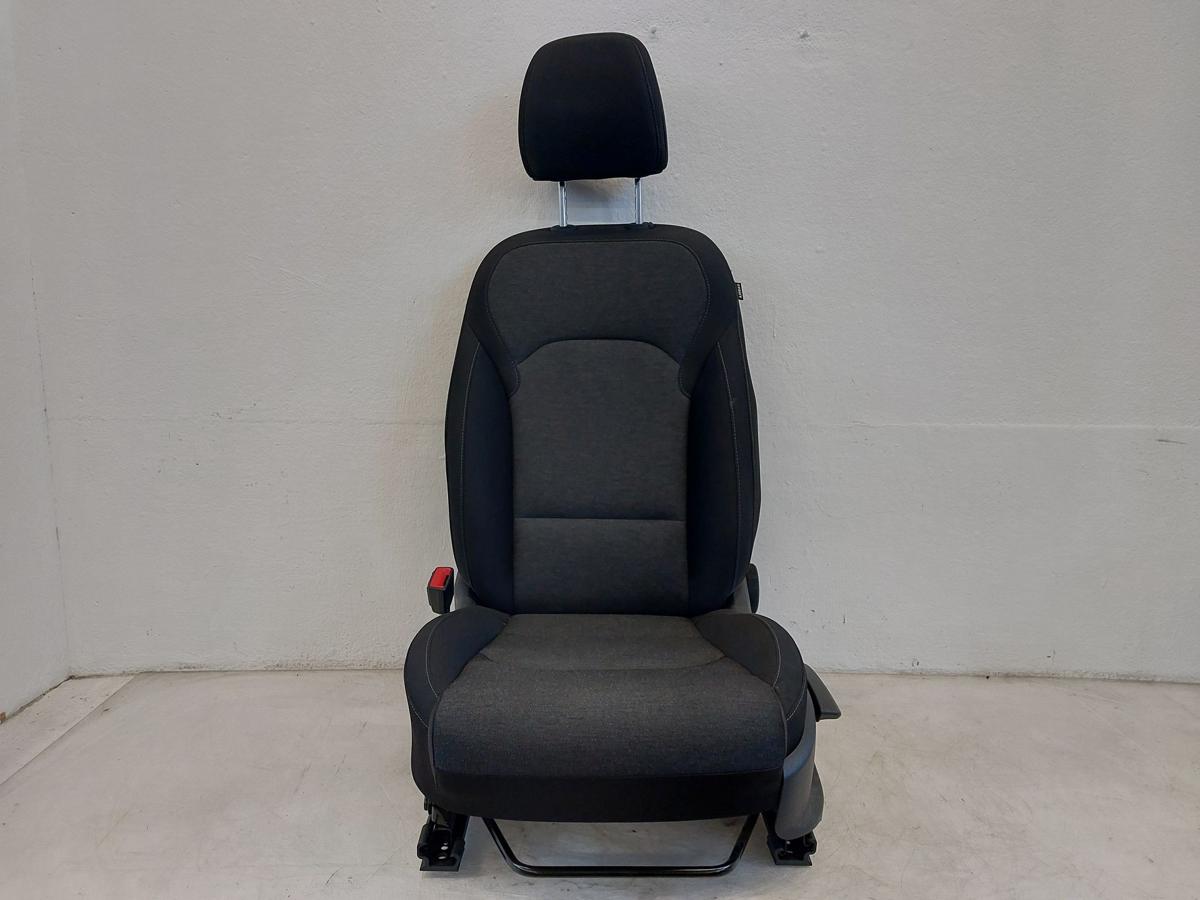 Hyundai i30 PD Mild Hybrid Sitz vorn links Stoff mit Heizung Autositz Fahrersitz