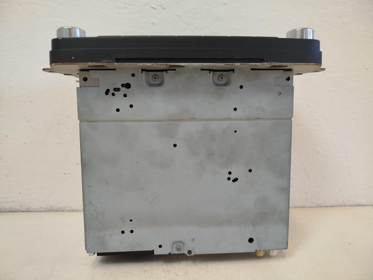 VW Passat 3C B6 Radio Navigationssystem MFD2 Navi OHNE Code OEM