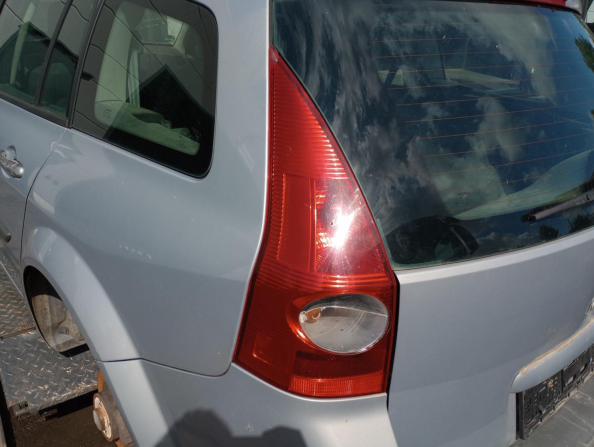 Renault Megane II Kombi orig Rückleuchte links vor Facelift Bj 2004