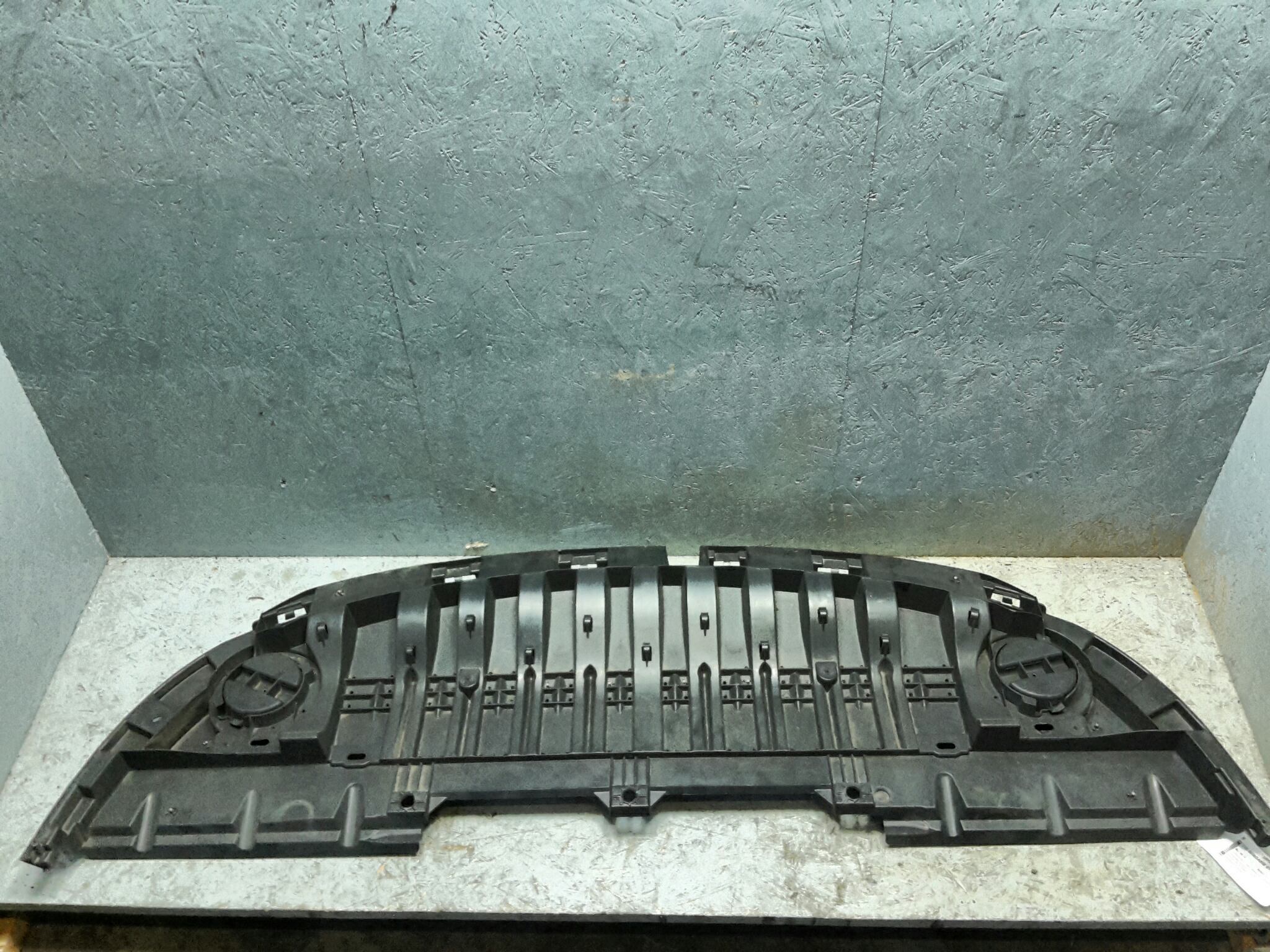 Renault Fluence 2012 original Unterfahrschutz Stoßstange Unterteil