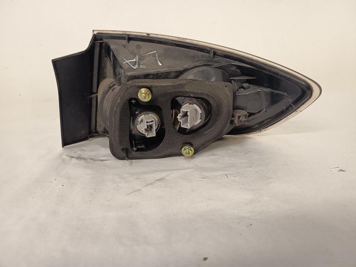 Mazda 3 BK Bj 2005 original Rück-Schluss-Heckleuchte links außen