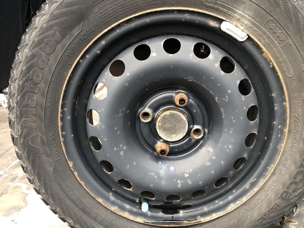 VAG Stahlfelgensatz 5x14 ET35 4x100 1S0601027 OHNE Reifen