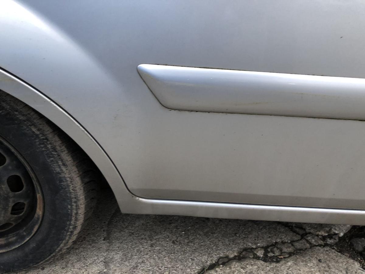 Ford Fiesta JD3 JH1 ab05 T&uuml;r hinten rechts Polarsilber Fondt&uuml;r Rohbau Autot&uuml;r