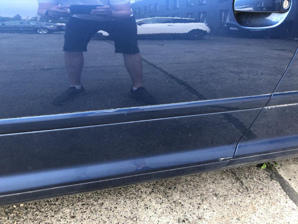 Audi A3 8P ab05 T&uuml;r vorn links Fahrert&uuml;r im Rohbau mit Scheibenrahmen LZ5C 3trg