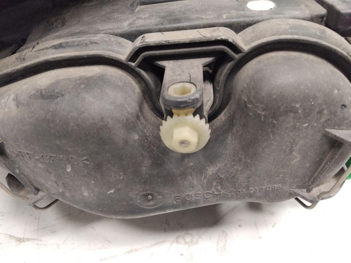 Ford Puma 1 ECT original Scheinwerfer links Bosch Halogen mit LWR BJ1998