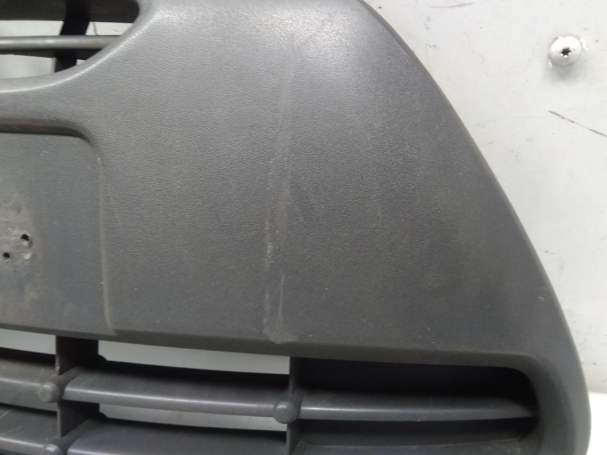 Ford Ka 2 RU8 original K&uuml;hlergrill dunkelgrau unlackiert Bj.2009