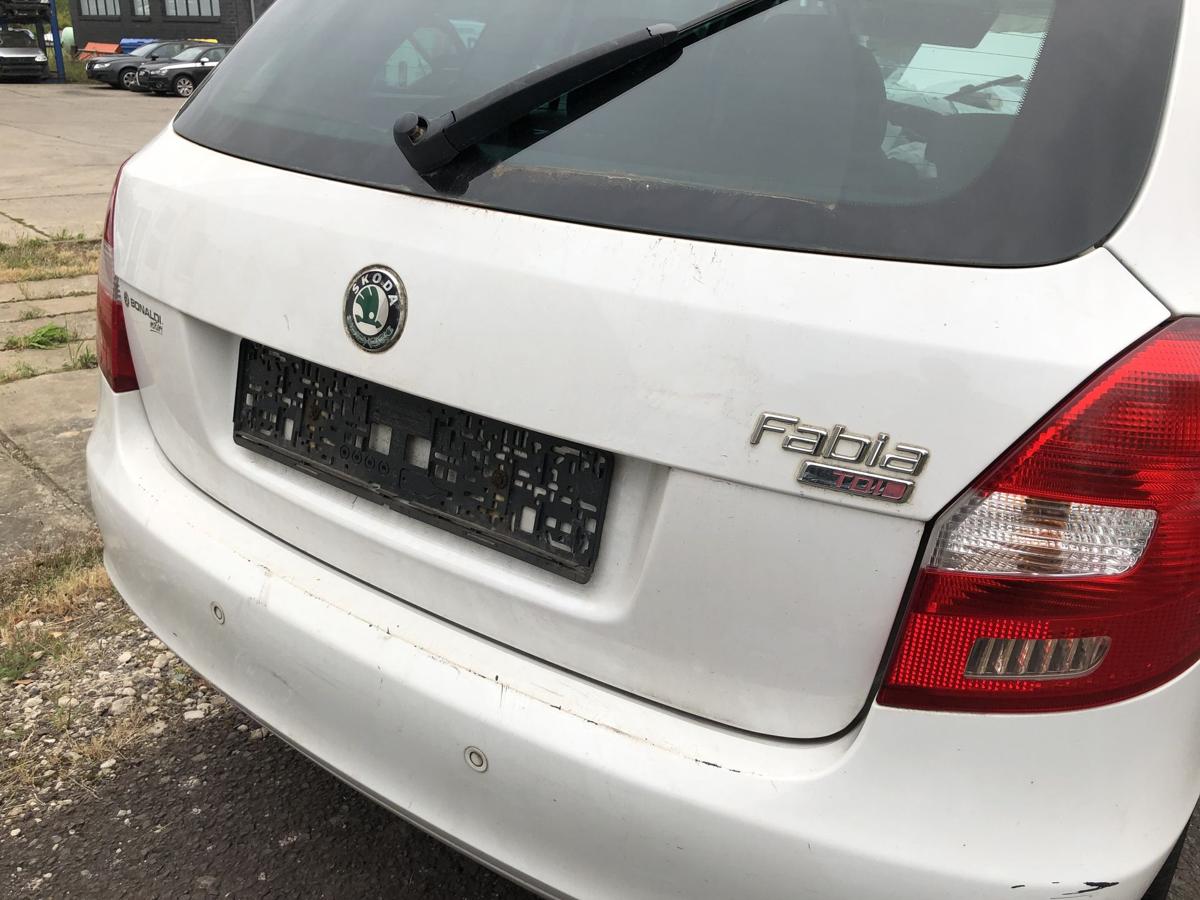 Skoda Fabia II 2 5J Heckklappe Kofferraumklappe Heckdeckel Kombi LF9E candyweiss