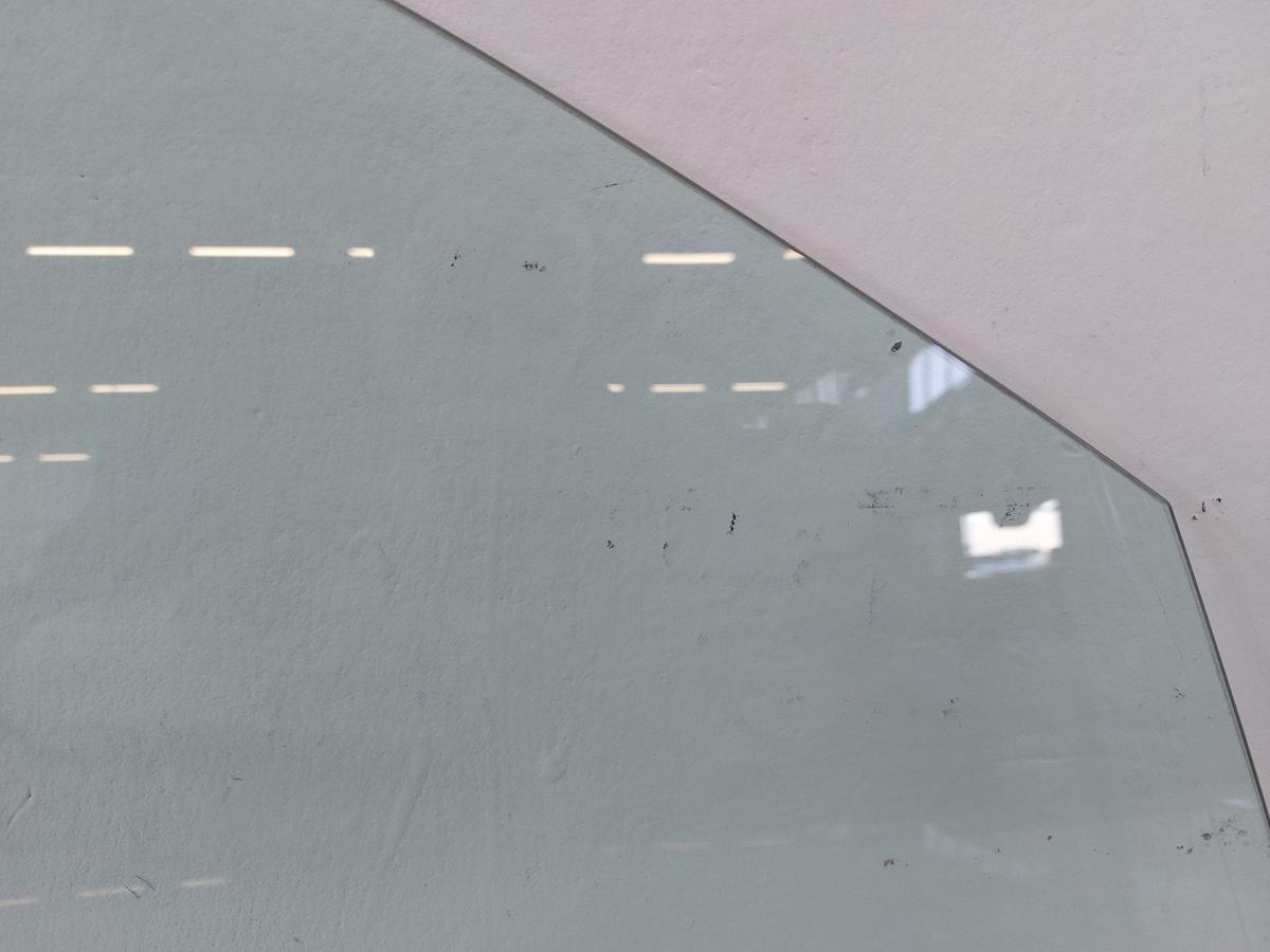 BMW 1er F20 Türscheibe vorn links Seitenscheibe Scheibe nur für 5 türer