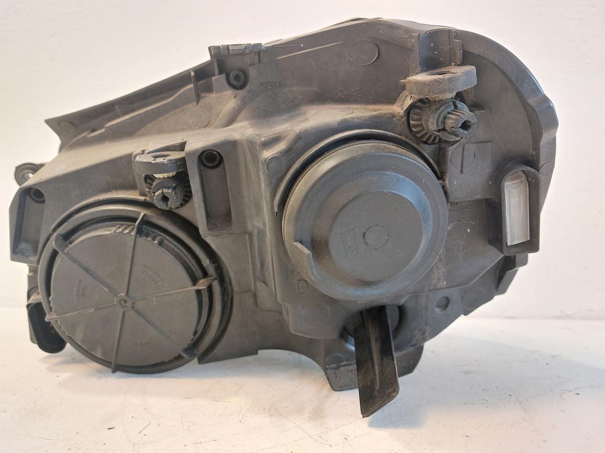 VW Polo 9N3 Scheinwerfer vorn rechts Halogen Valeo Lampe Frontscheinwerfer OEM