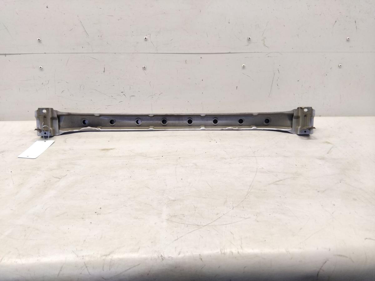 Opel Agila A original Tr&auml;ger Verst&auml;rkung Sto&szlig;stange Sto&szlig;f&auml;nger vorn Bj.2004