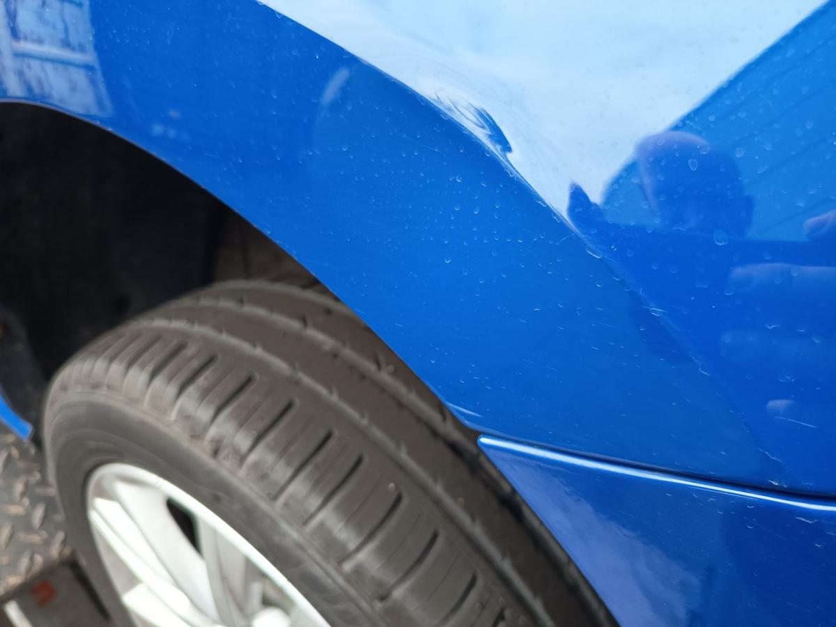 VW Polo V 6R original Kotfl&uuml;gel rechts Seitenteil D5E Meerblau Bj 2012
