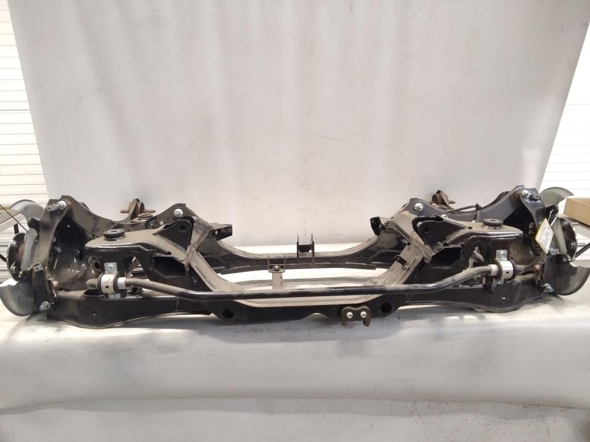 Mitsubishi Eclipse Cross original Achse Hinterachse Achsschenkel hinten