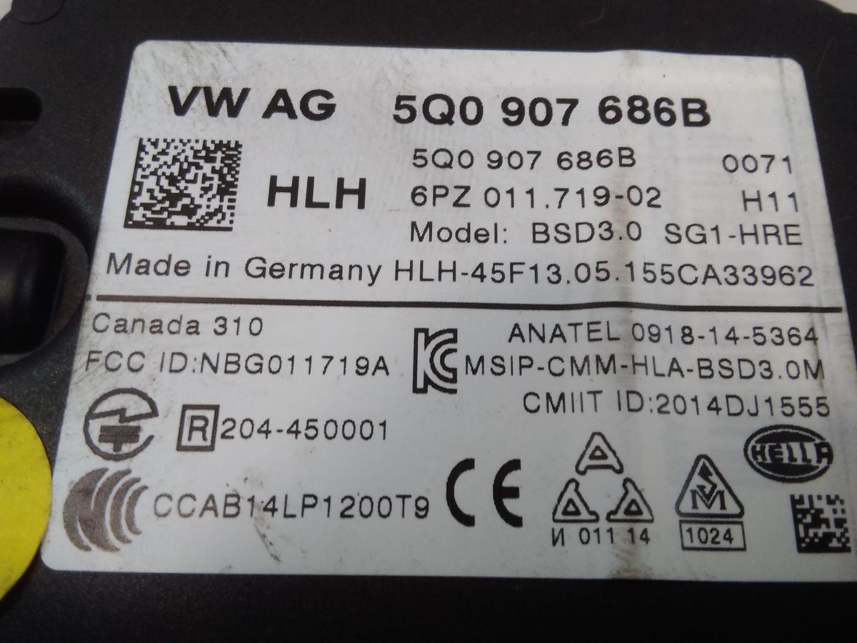 Seat Alhambra 7N original Totwinkelsensor hinten rechts 5Q0907686B Bj.2015