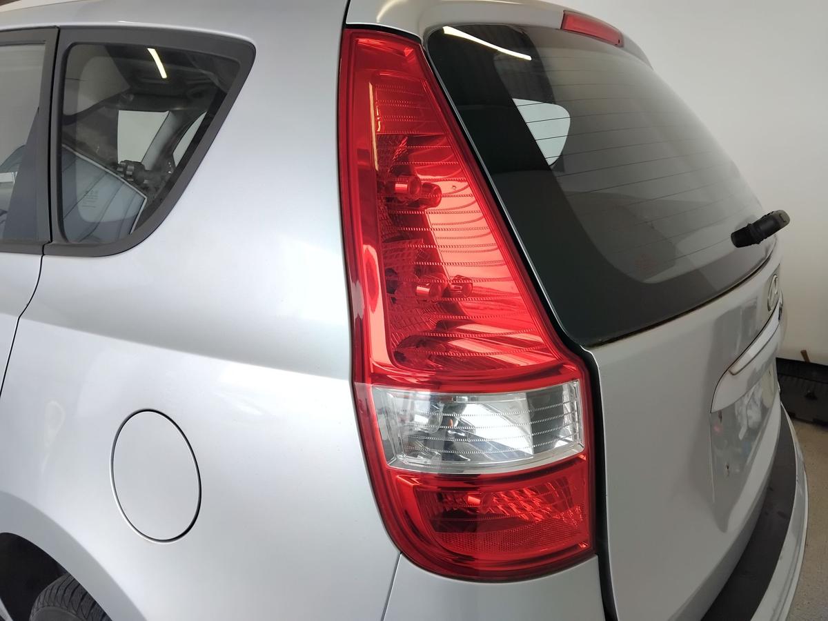 Hyundai i30cw Kombi FD original R&uuml;ckleuchte Schlussleuchte links BJ2009
