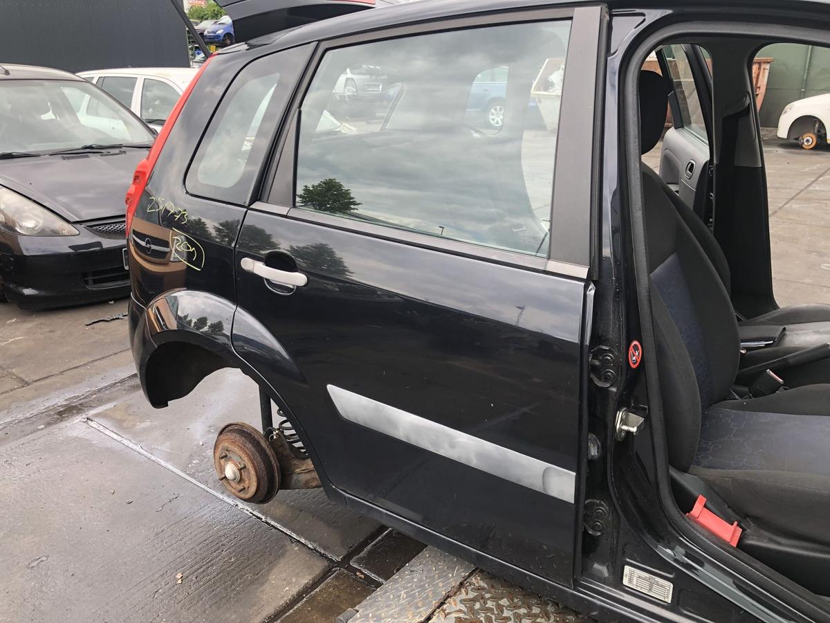 Ford Fiesta ´02 original Tür hinten rechts Fond Pantherschwarz Bj 2007