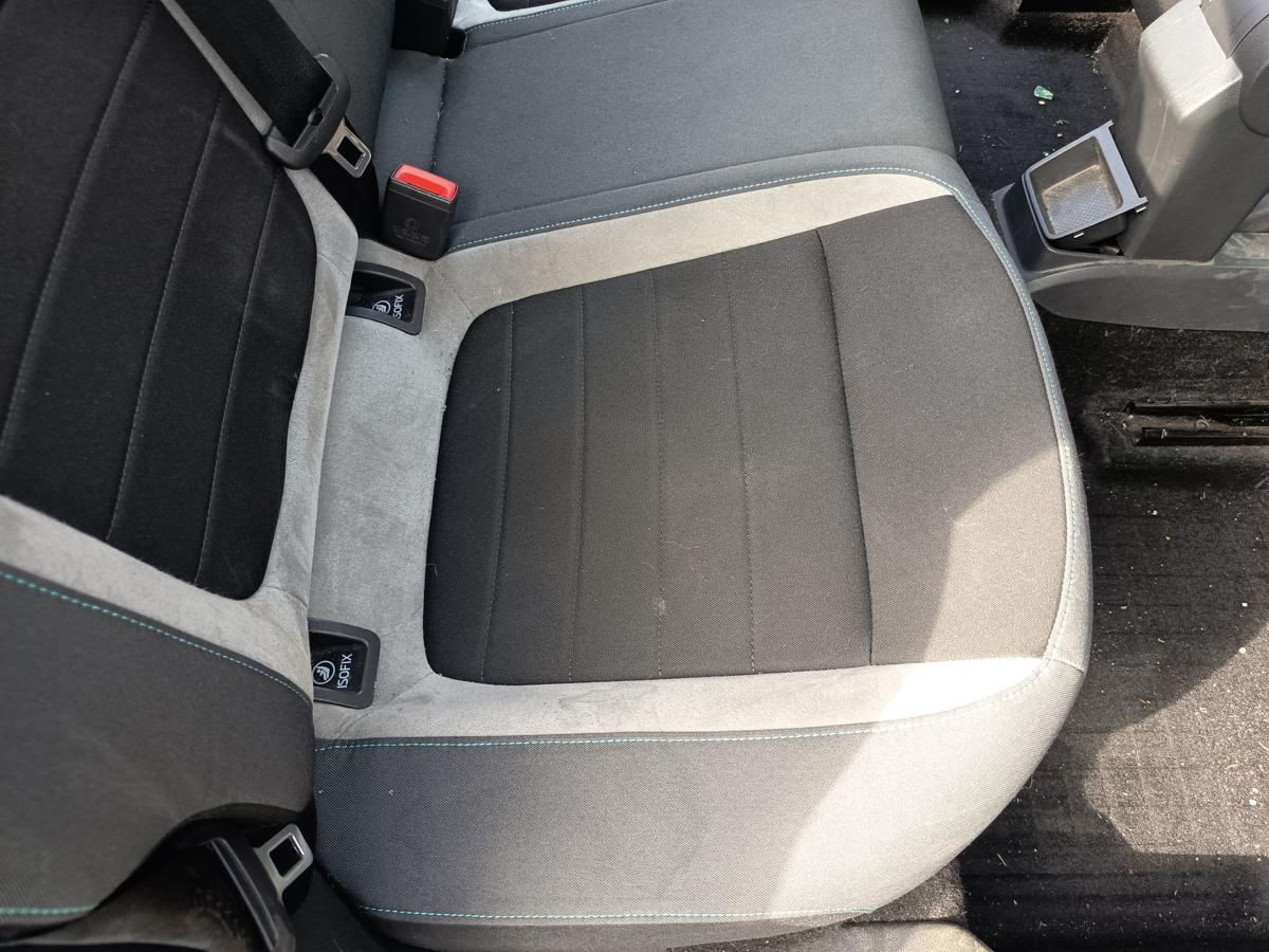 Skoda Fabia III NJ original R&uuml;cksitzbank Fond geteilt Stoff/Alcantara Bj 2015