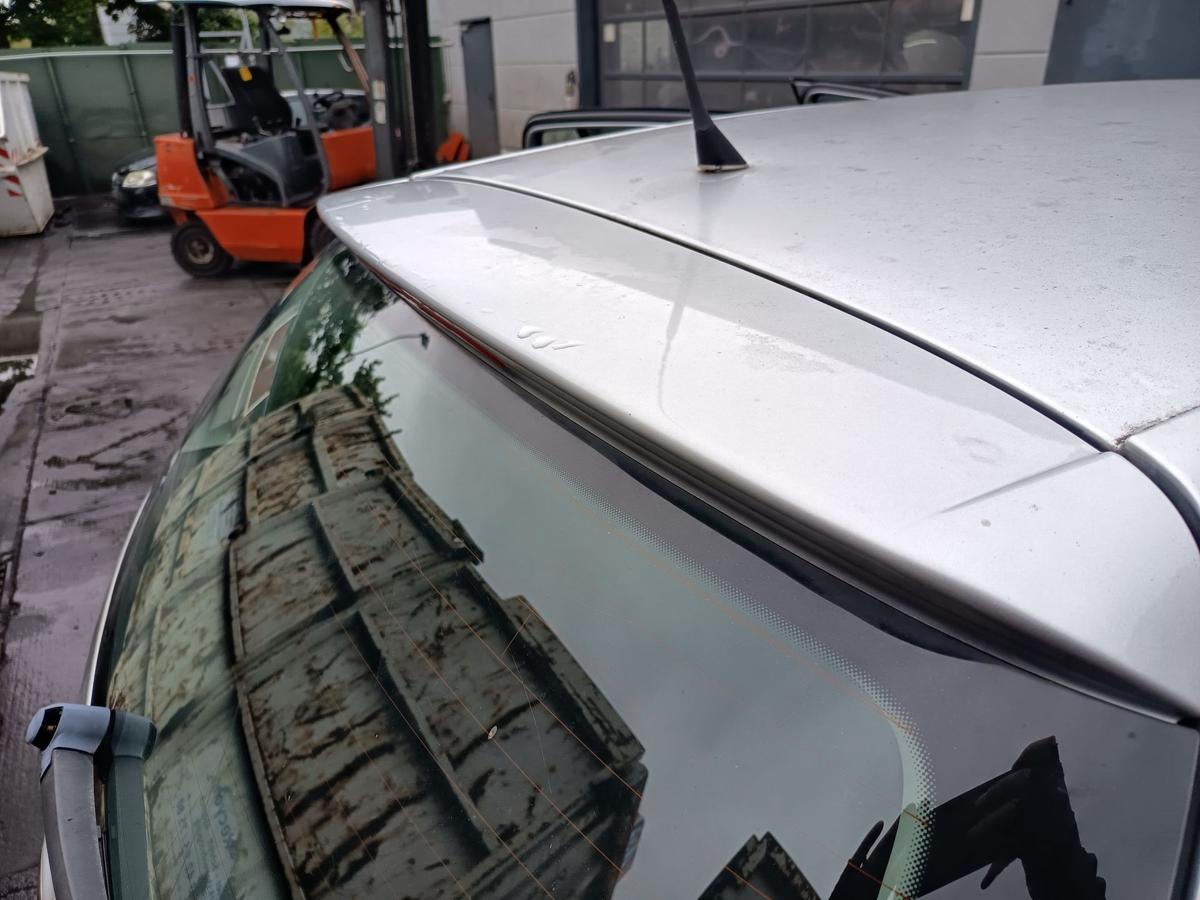 VW Golf V original Heckklappe mit Scheibe Deckel hinten A7W Reflexsilber Bj 2005