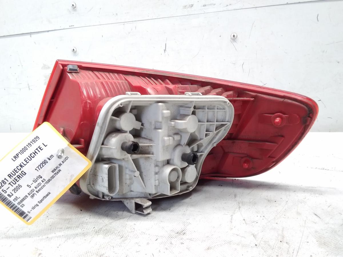Audi A3 8P Sportback original Rückleuchte Schlussleuchte links 5-türig BJ2006
