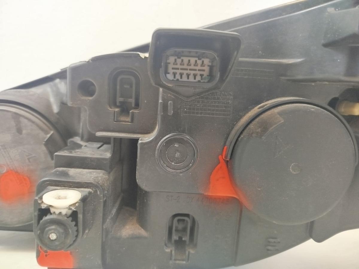 Peugeot 308 SW 4E 4H Scheinwerfer rechts Hauptscheinwerfer Halogen leicht Tr&uuml;b