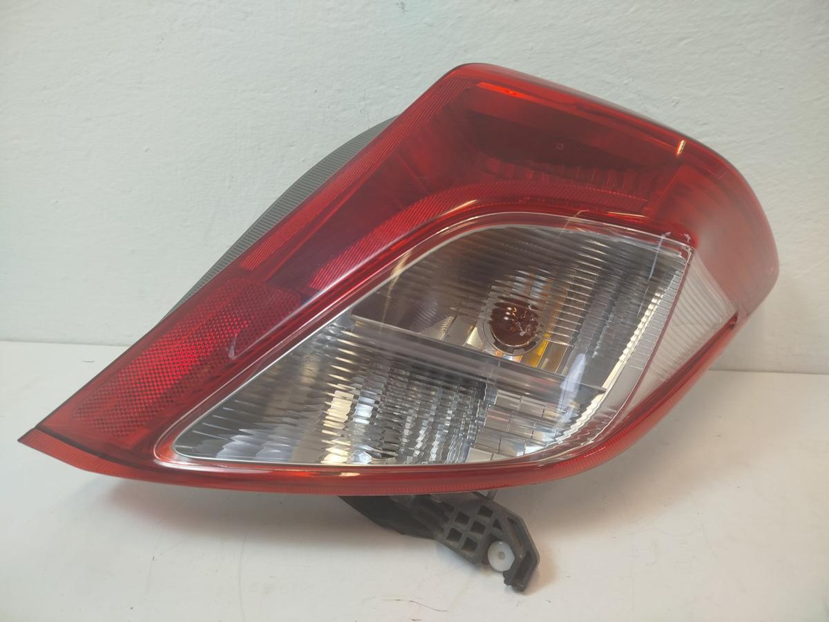 Toyota Yaris XP13 R&uuml;ckleuchte rechts R&uuml;cklicht Heckleuchte kein LED 10-14
