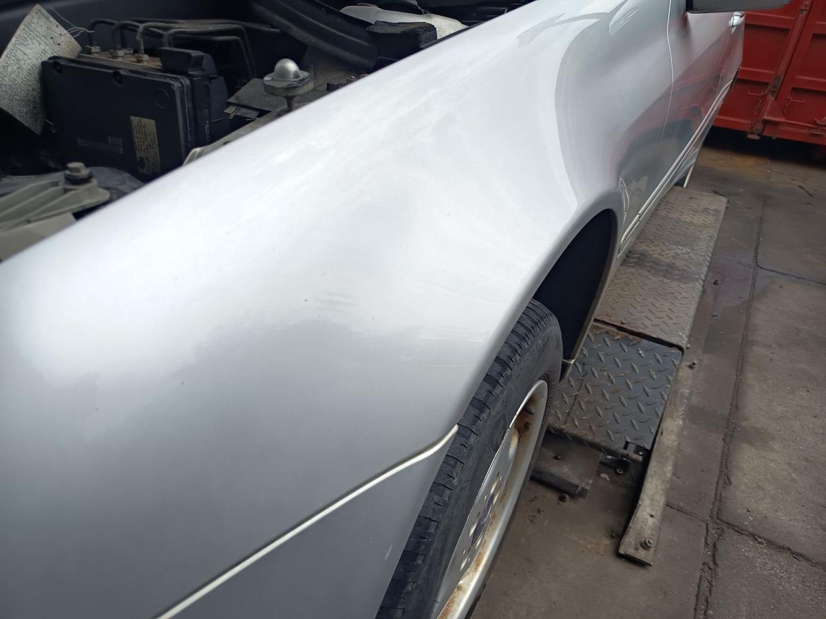 Mercedes CL203 original Kotfl&uuml;gel links Seitenteil 775 Iridiumsilber Bj 2006