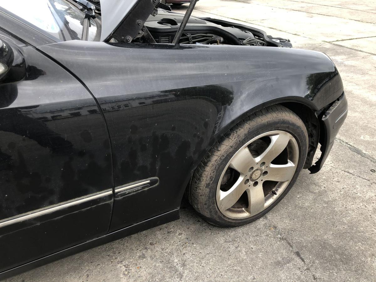 Mercedes E Klasse W211 auch Mopf Kotfl&uuml;gel vorn rechts Beifahrer 170 schwarz
