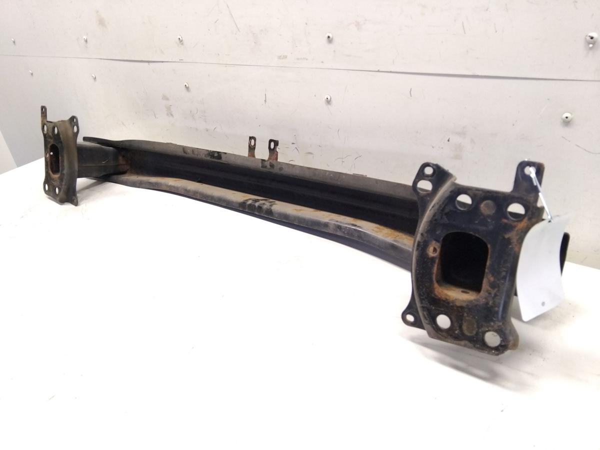 VW Golf 5 Variant original Träger Verstärkung Stoßfänger vorn BJ2007