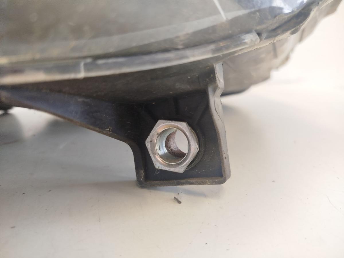 VW Passat 3C B6 Variant Scheinwerfer links Xenon Valeo Kurvenlicht OEM