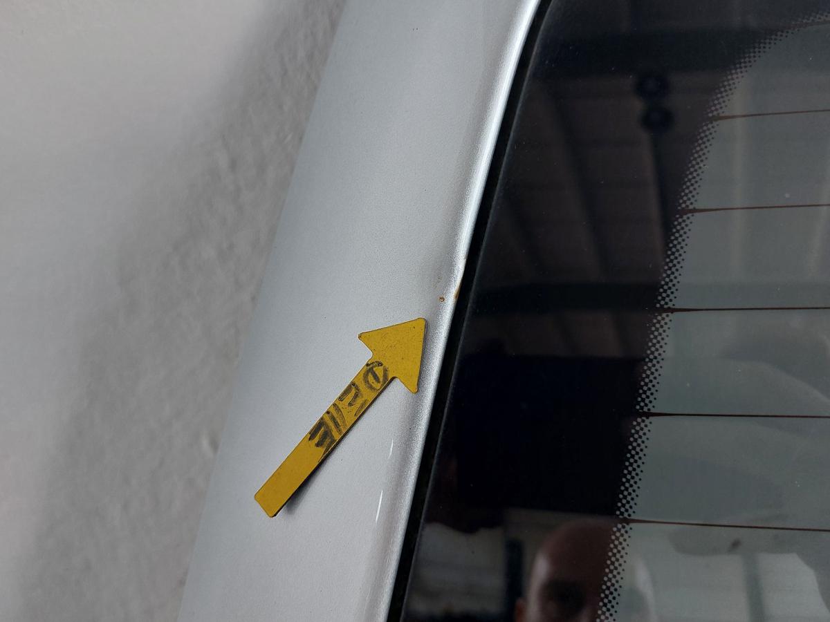 VW Touran 1T Heckklappe mit Heckscheibe 2003 bis 2010 LA7W Reflexsilber Metallic
