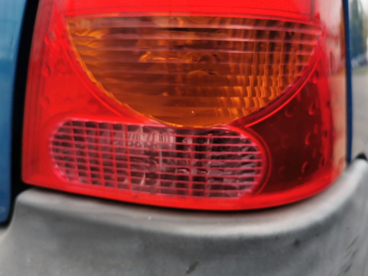 Renault Twingo C06 Rückleuchte Schlussleuchte Rückleuchte hinten rechts ab 2004