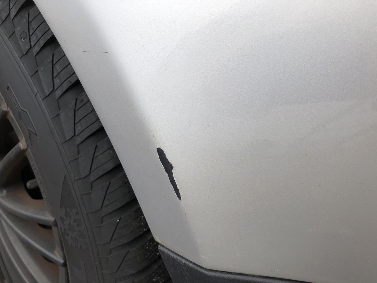 VW Golf 5 1K Sto&szlig;f&auml;nger hinten Hecksch&uuml;rze mit PDC LA7W Reflexsilber Metallic