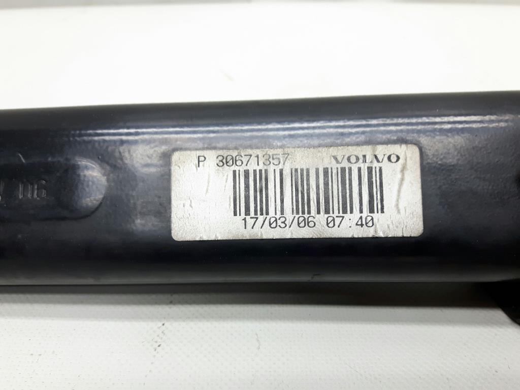 Volvo V70 30671357 Motorhalter Querstrebe oben Domstrebe BJ2006