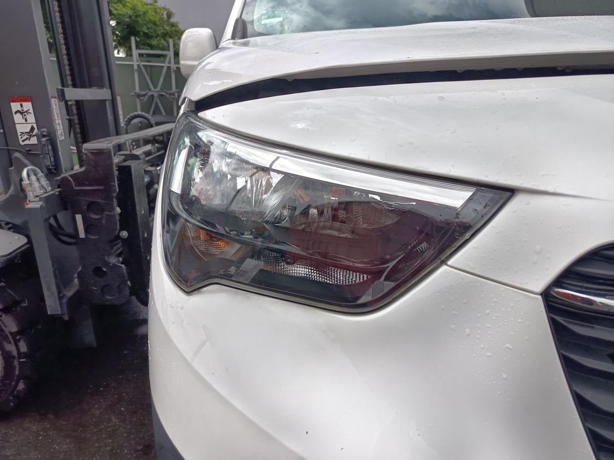 Opel Combo E orig Scheinwerfer rechts Halogen Bj 2019