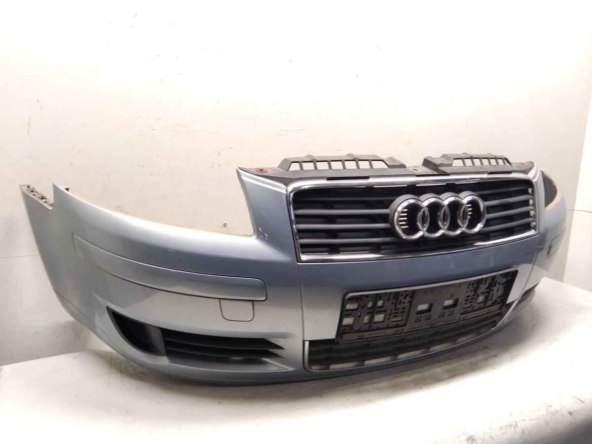 Audi A3 8P original Stoßfänger Stoßstange vorn kristallblau LY7R BJ2003 3-Türer