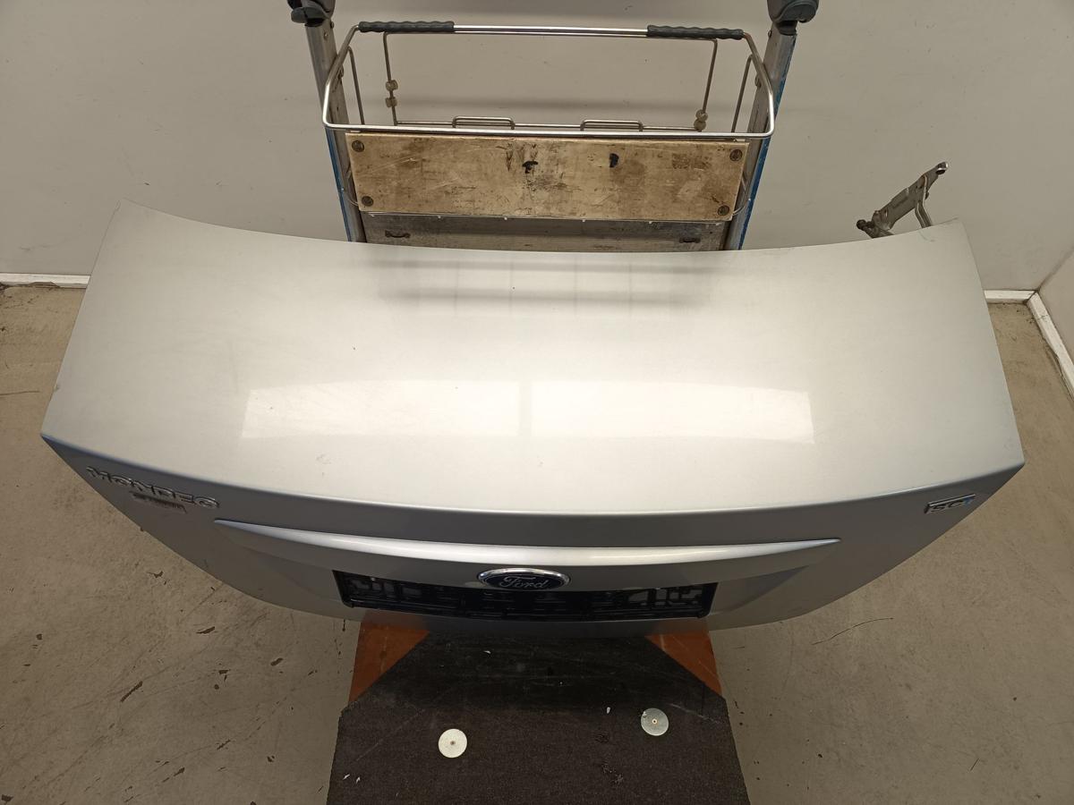 Ford Mondeo III original Heckklappe Kristall Silber Baujahr 2005