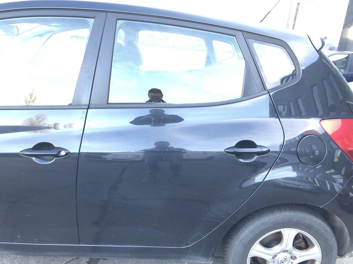 Kia Venga YN T&uuml;r hinten links Fondt&uuml;r im Rohbau 9F Stone Black Perl