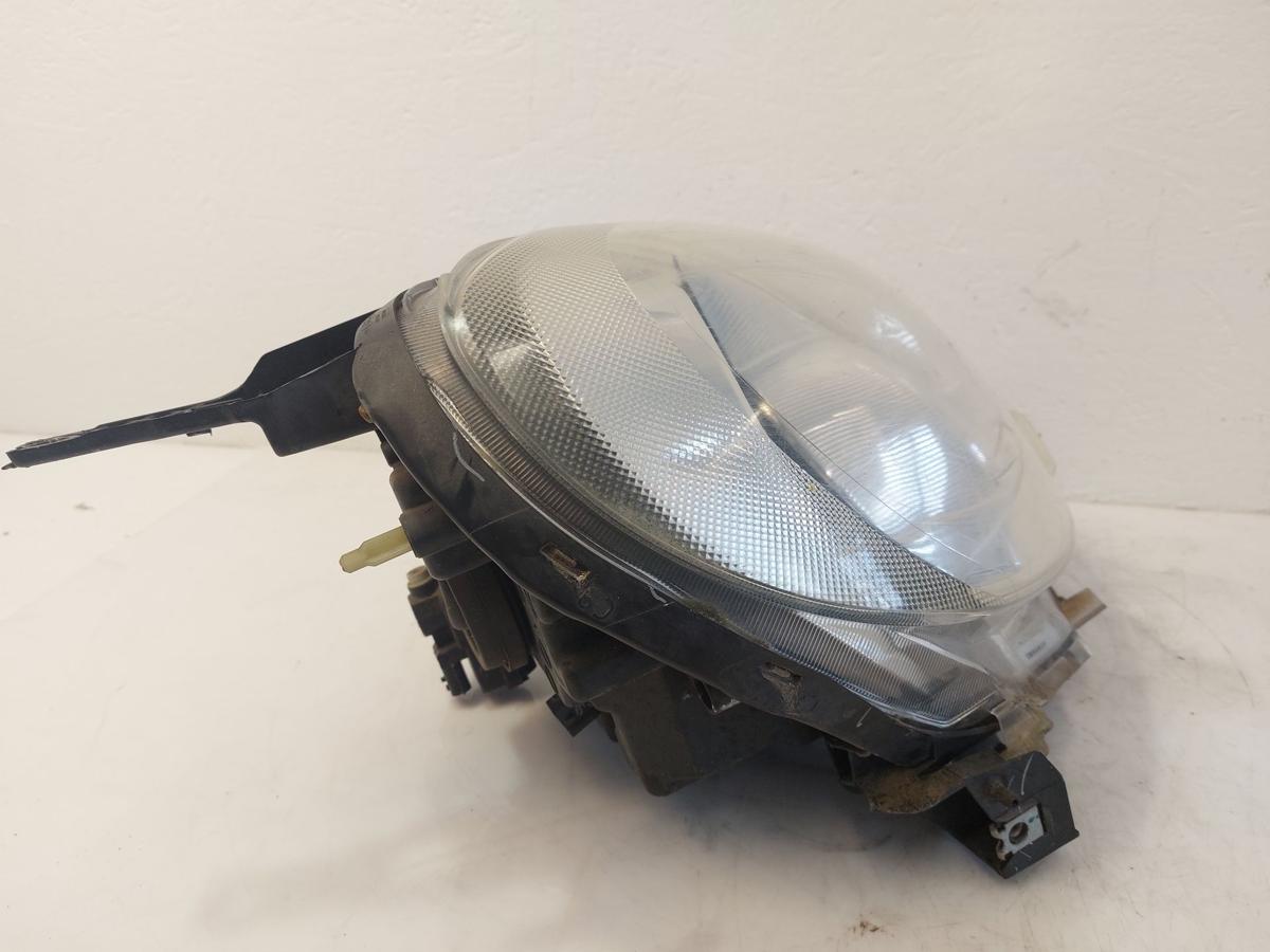Nissan Micra K13 Scheinwerfer Hauptscheinwerfer vorn rechts Kratzer Streuscheibe
