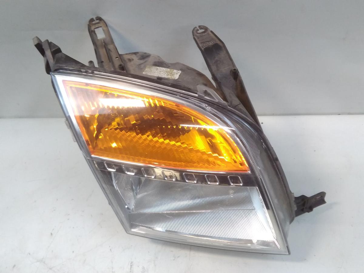 Ford Fusion JU Facelift orig Scheinwerfer rechts Hella Halogen mit LWR BJ2006