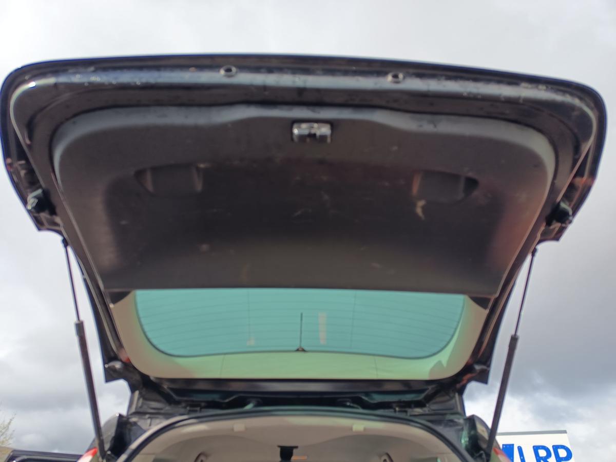 Renault Grand Scenic 3 original Heckklappe mit Scheibe 676 Perlschwarz Bj 2009