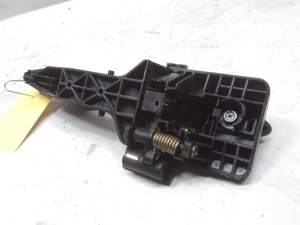 Hyundai i30 Kombi GD orig Aussent&uuml;rgriff hinten rechts inkl.Tr&auml;ger BJ2015 Phantom Black