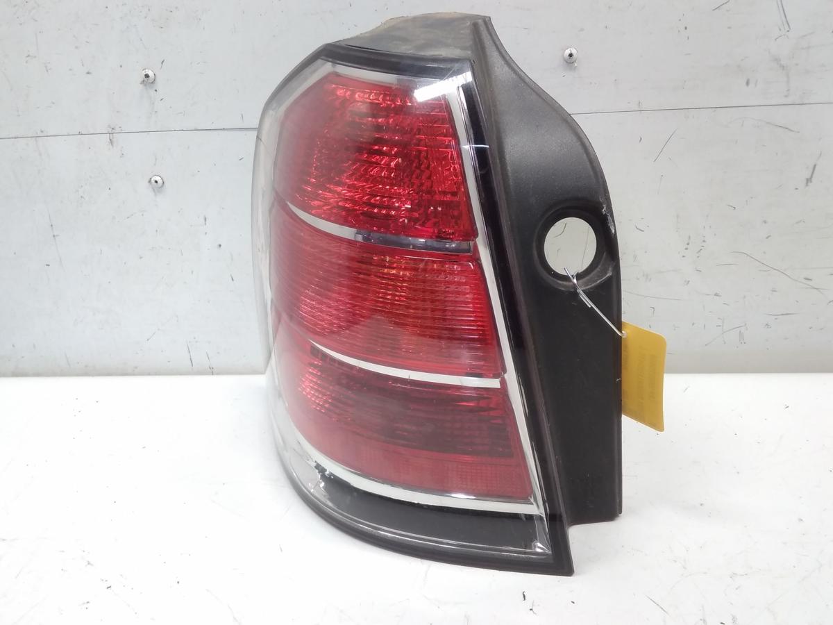 Opel Zafira B Zubeh&ouml;r R&uuml;ckleuchte Schlussleuchte links BJ2006