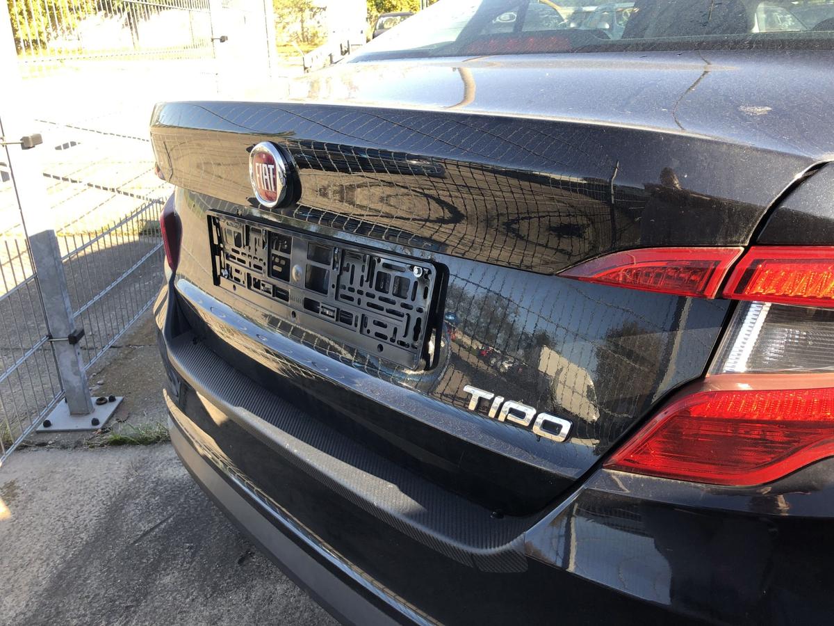 Fiat Tipo Typ 356 Heckklappe Kofferklappe Heckdeckel Stufenheck 718/A schwarz