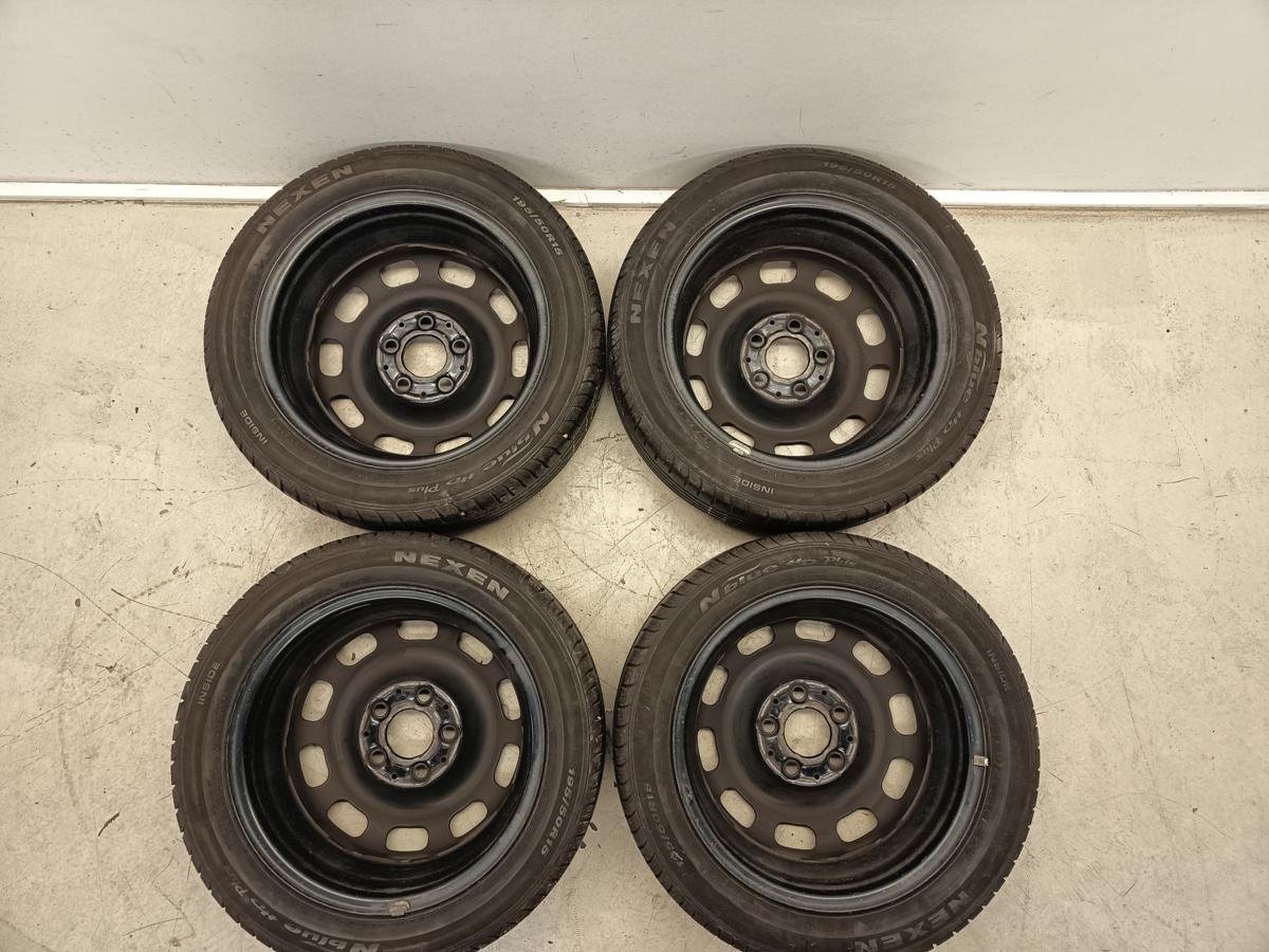 Mercedes A-Klasse W168 orig Stahlfelgen Satz Sommerreifen 5,5Jx15 ET54 Bj 2004