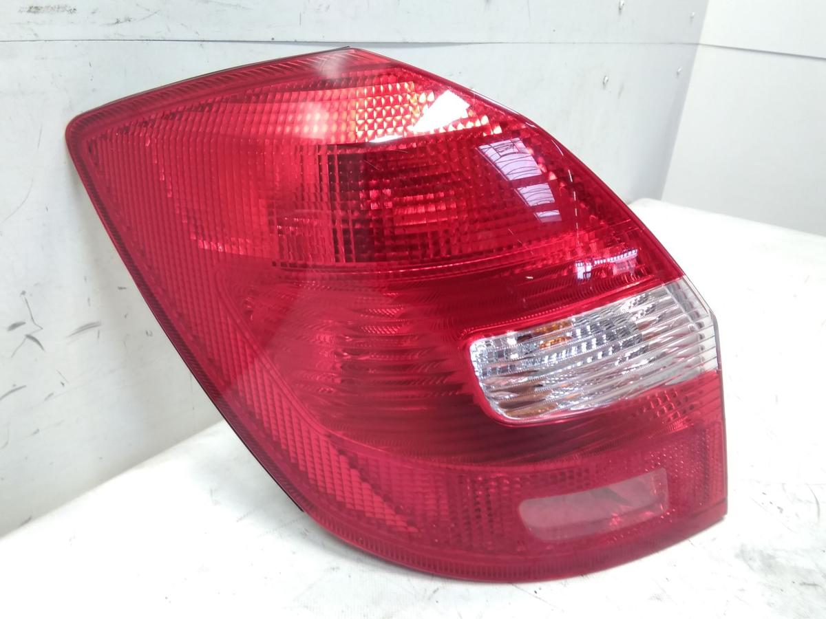 Skoda Fabia 2 5J original Rückleuchte Heckleuchte links Kombi Fließheck BJ2011