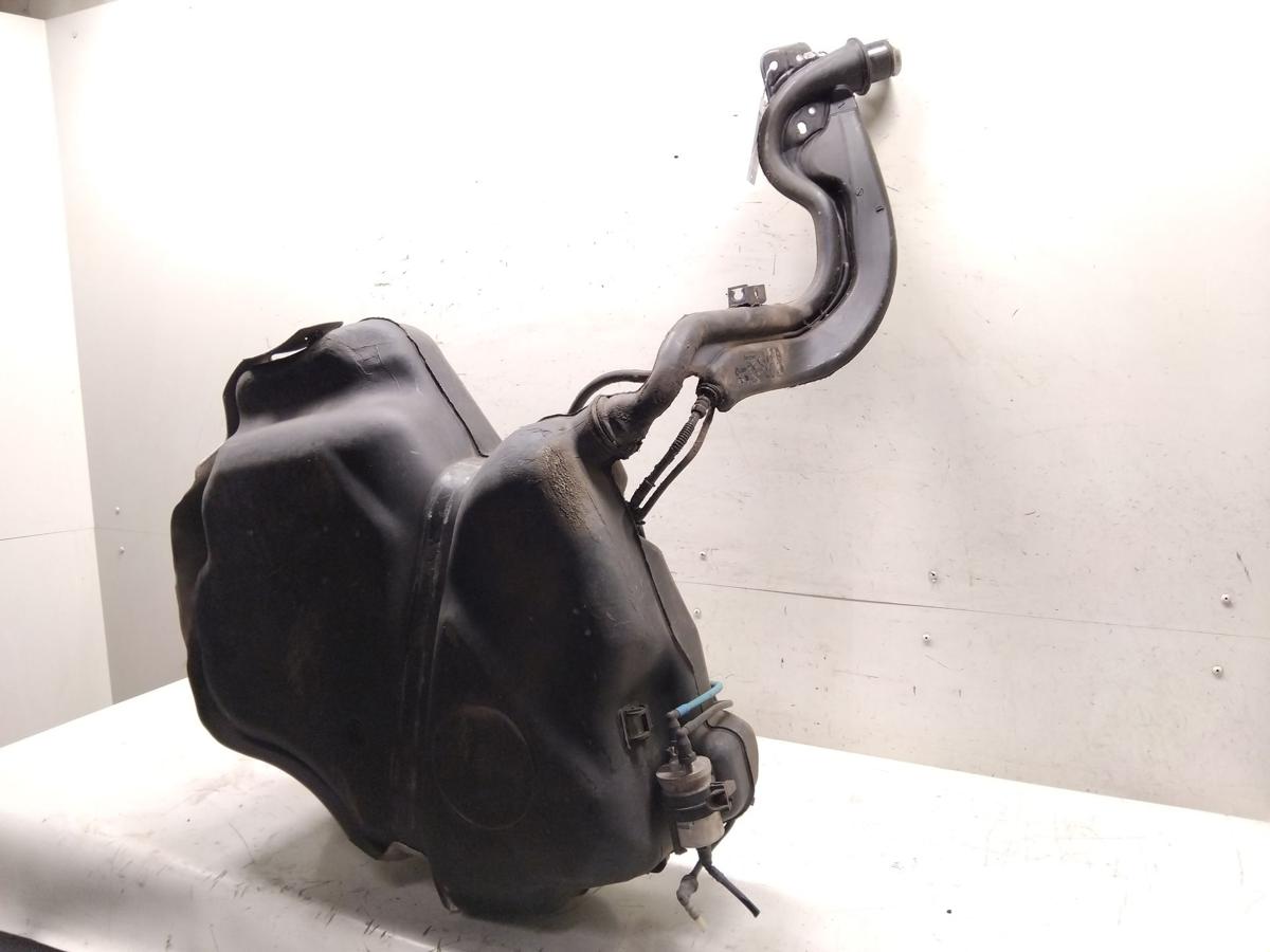 Audi A3 8P Facelift original Kraftstoffbehälter Benzintank 1.4TFSI Bj.2010